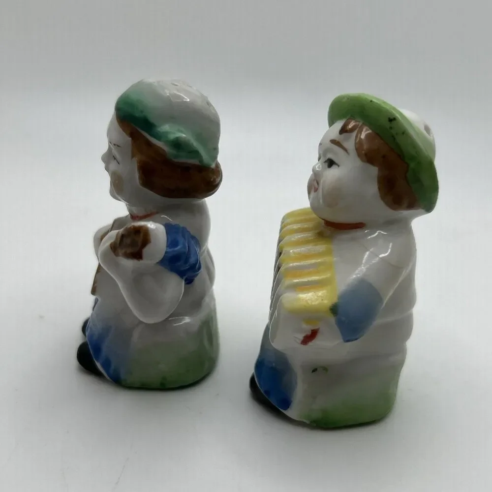 Vintage Dutch German Musicians Children Salt Pepper Shakers Japan Folk Accordion